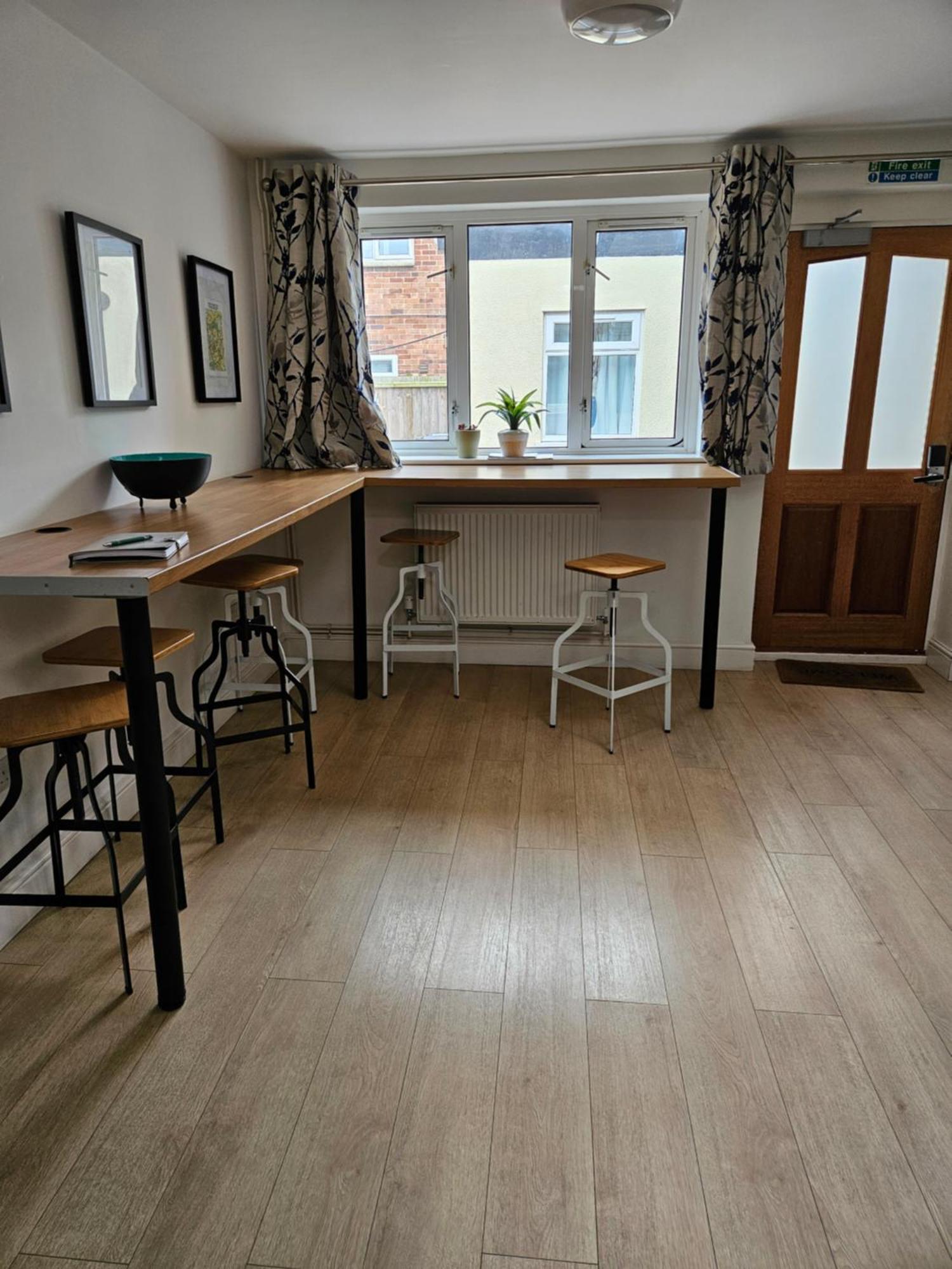 North Cambridge Guesthouse By Payman Club Экстерьер фото